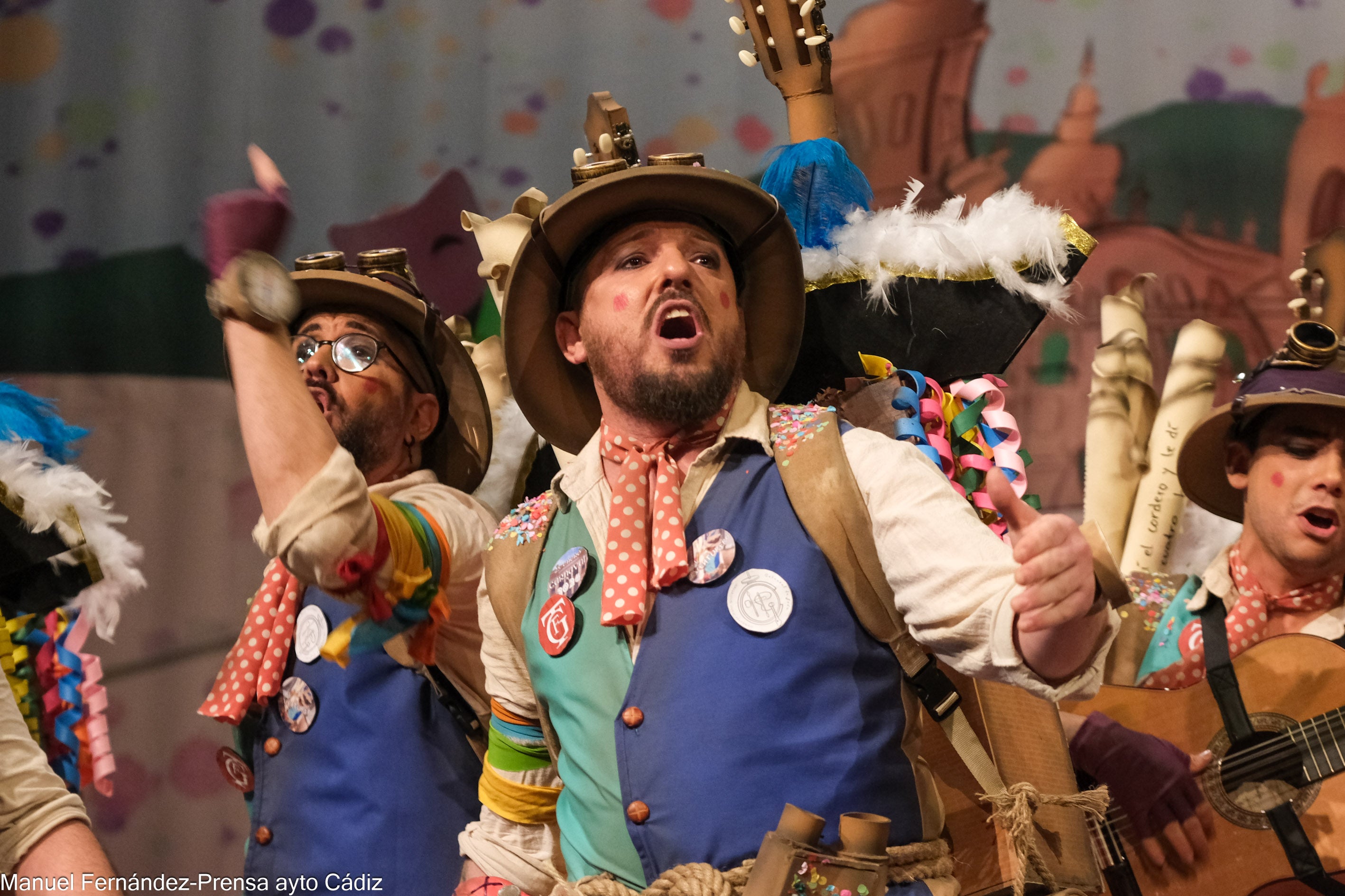 Fotos: &#039;El aventurero&#039; en preliminares