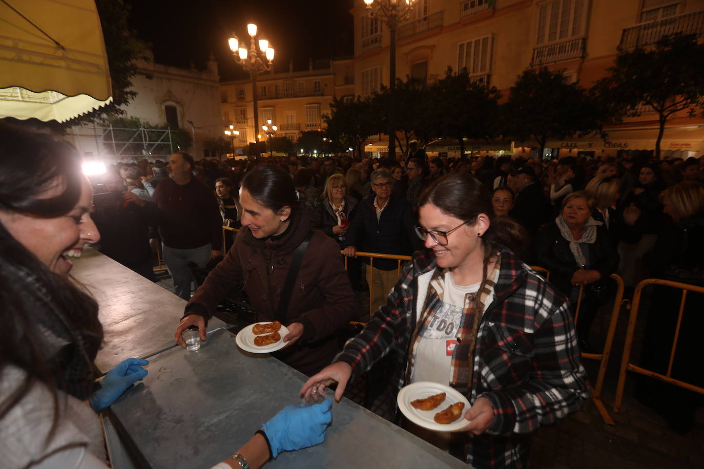 La Pestiñada saca a la calle sabores y sonidos de Carnaval