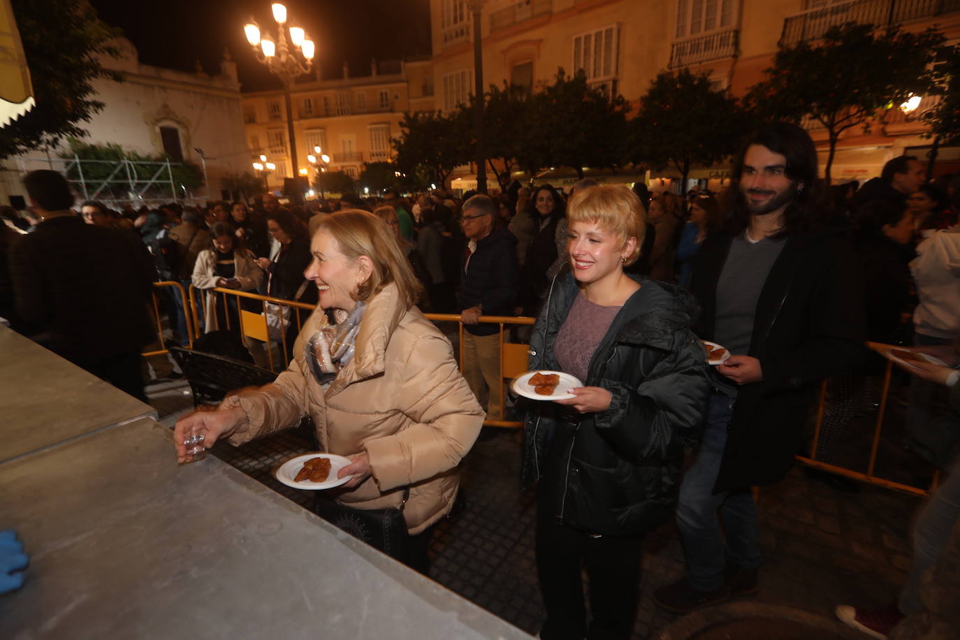 La Pestiñada saca a la calle sabores y sonidos de Carnaval