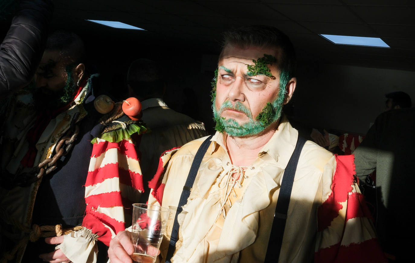 Fotos: &#039;Los iluminados&#039; se embriagan de luz en La Caleta antes de marchar al Falla