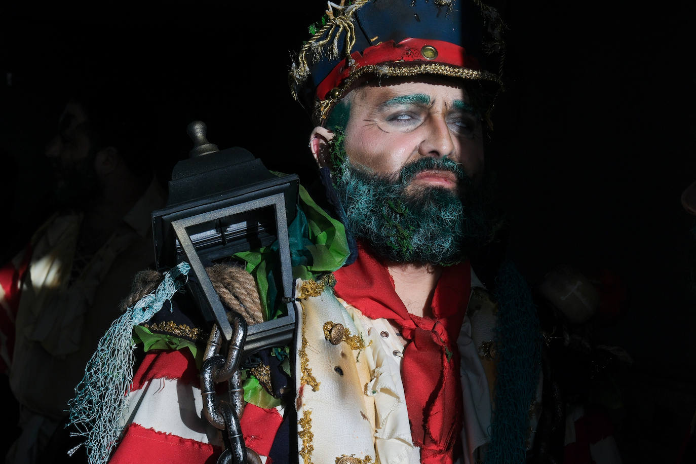 Fotos: &#039;Los iluminados&#039; se embriagan de luz en La Caleta antes de marchar al Falla