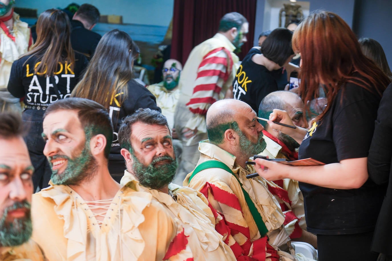 Fotos: &#039;Los iluminados&#039; se embriagan de luz en La Caleta antes de marchar al Falla