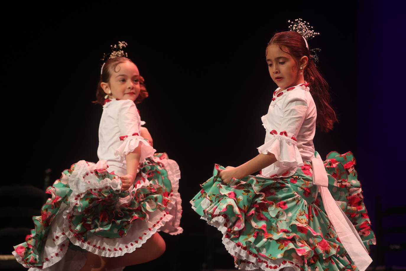 Fotos: Tanguillos, coros y gran ambiente en el sábado de Carnaval