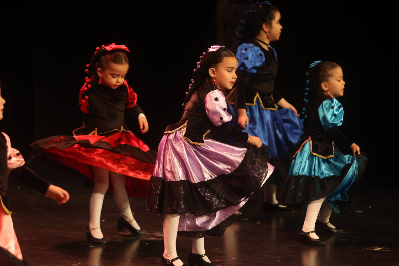 Fotos: Tanguillos, coros y gran ambiente en el sábado de Carnaval