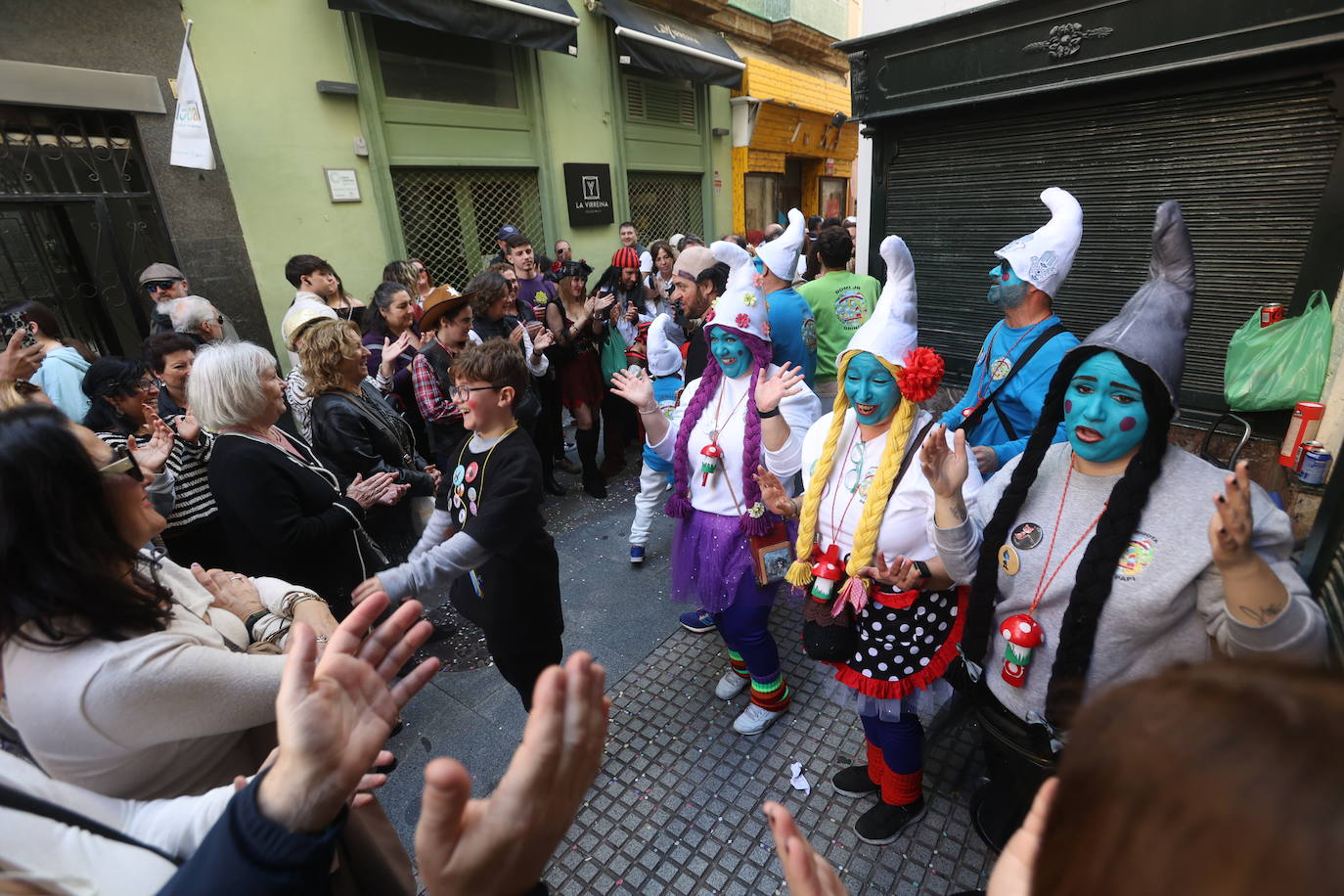 Fotos: Cantera, coros y gran ambiente en un soleado Domingo de Piñata