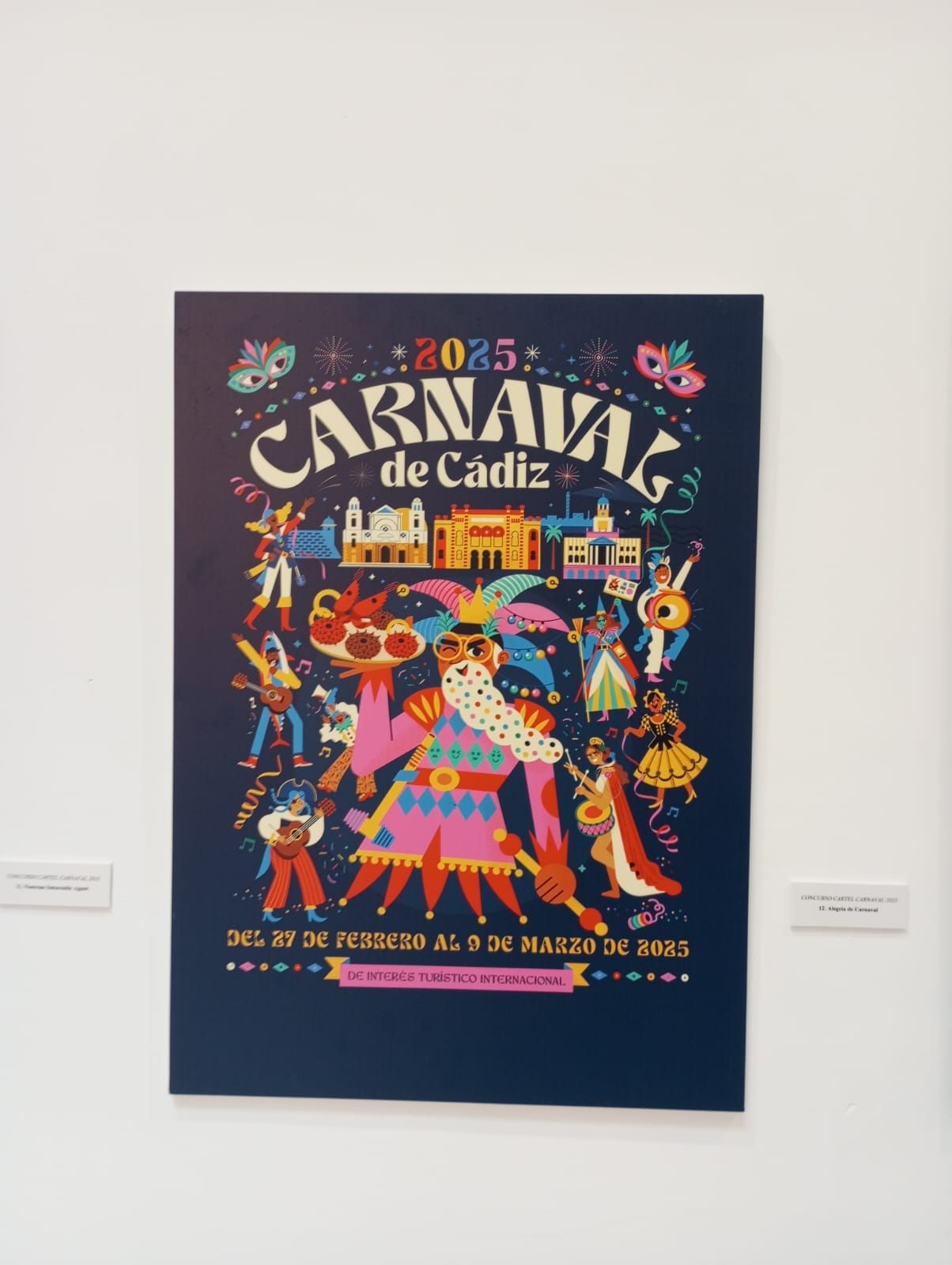 Fotos: la exposición con todos los carteles de Carnaval de Cádiz