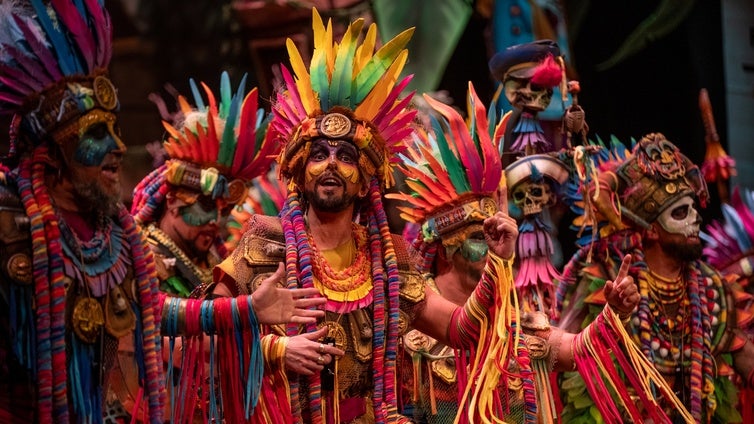 'La tribu': Los indígenas devuelven su nuevo amor a Cádiz a través del Carnaval