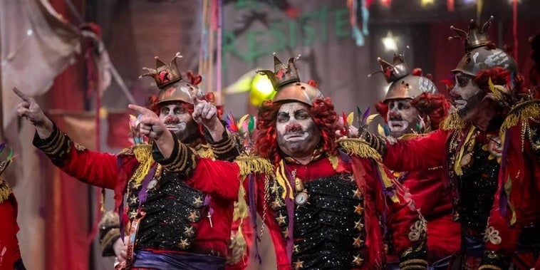 El mensaje de una valenciana en agradecimiento a las agrupaciones del Carnaval de Cádiz por recordar la DANA: «Desde Alfafar...»