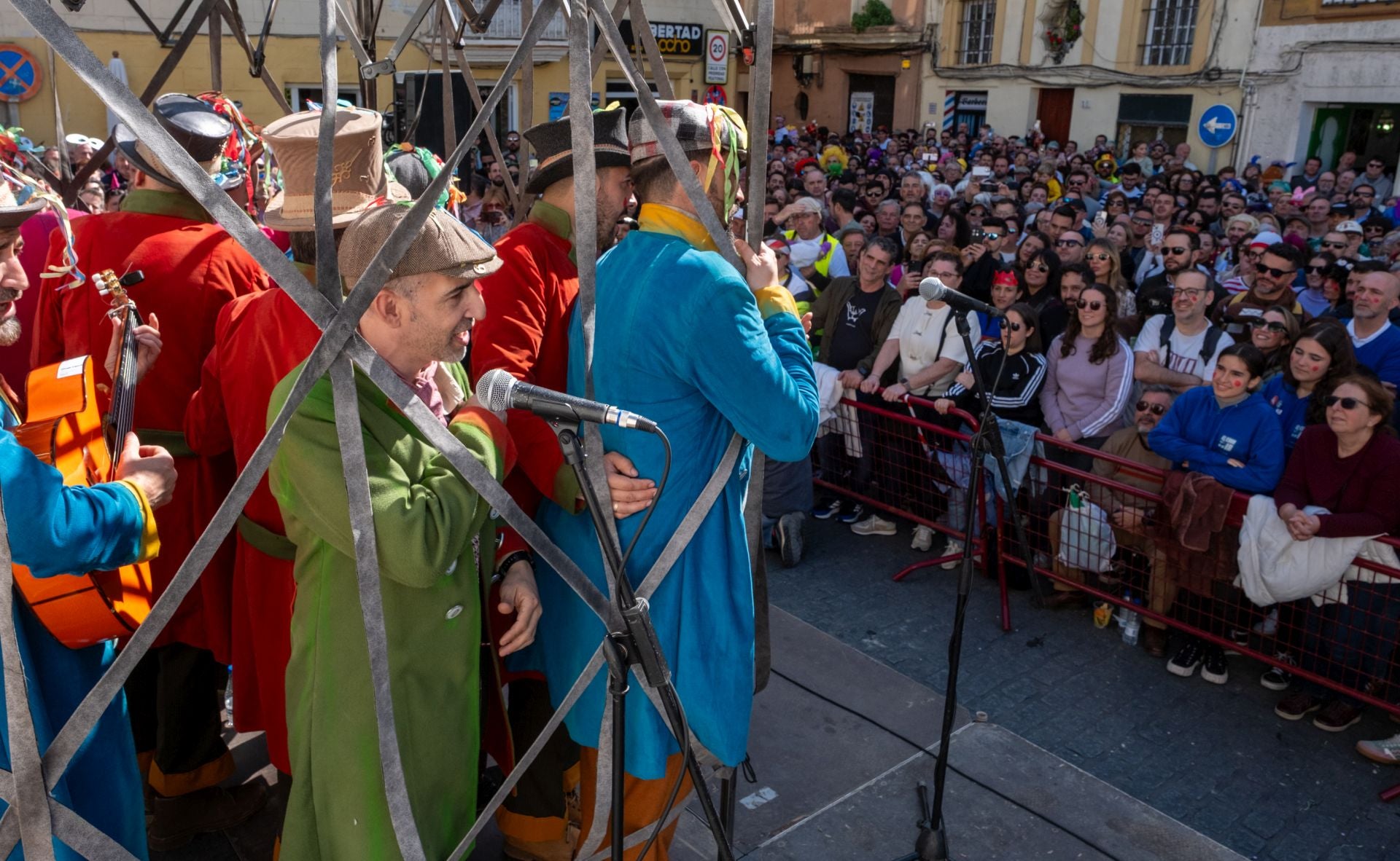 El ambiente del primer sábado de Carnaval, en imágenes