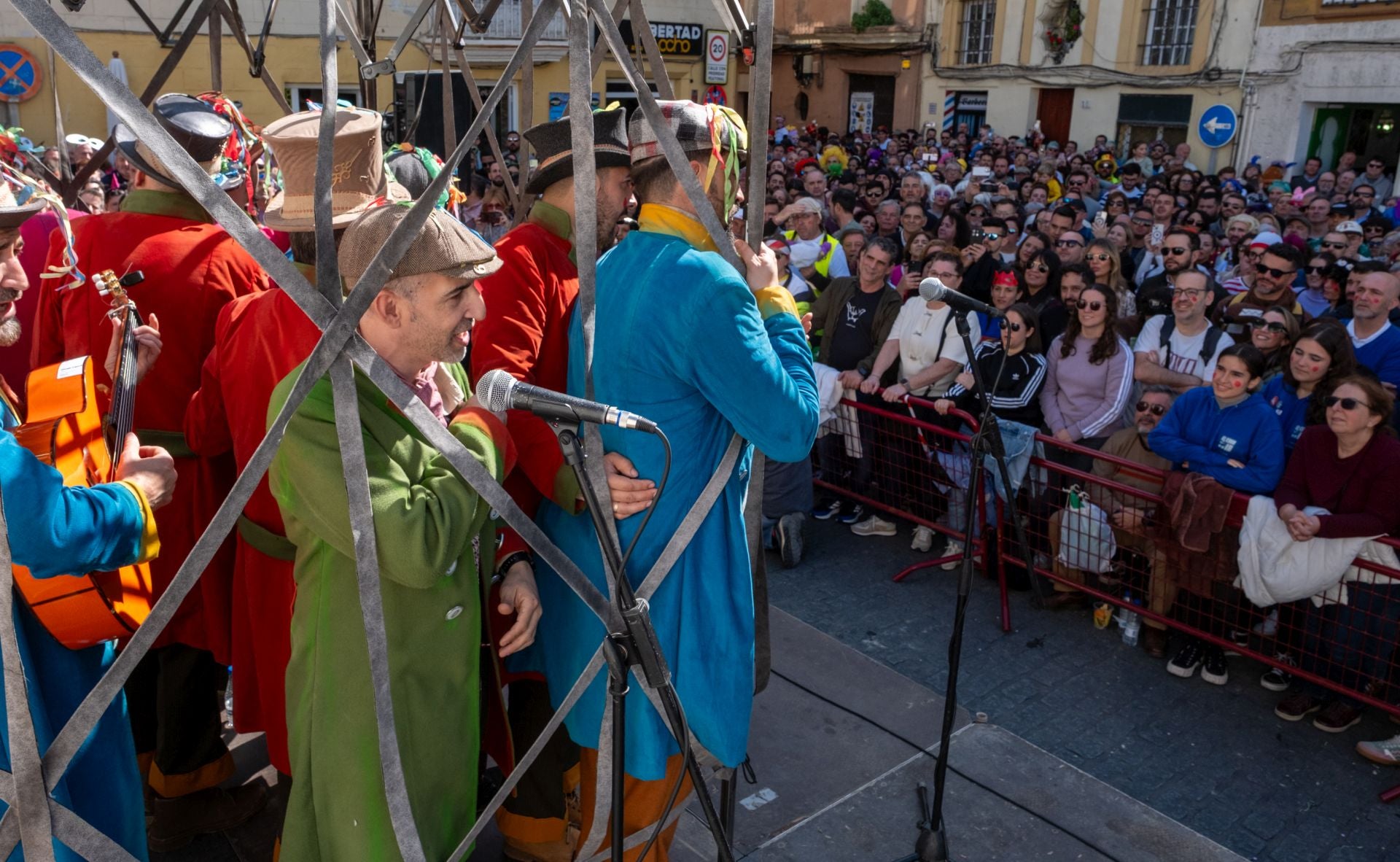 El ambiente del primer sábado de Carnaval, en imágenes