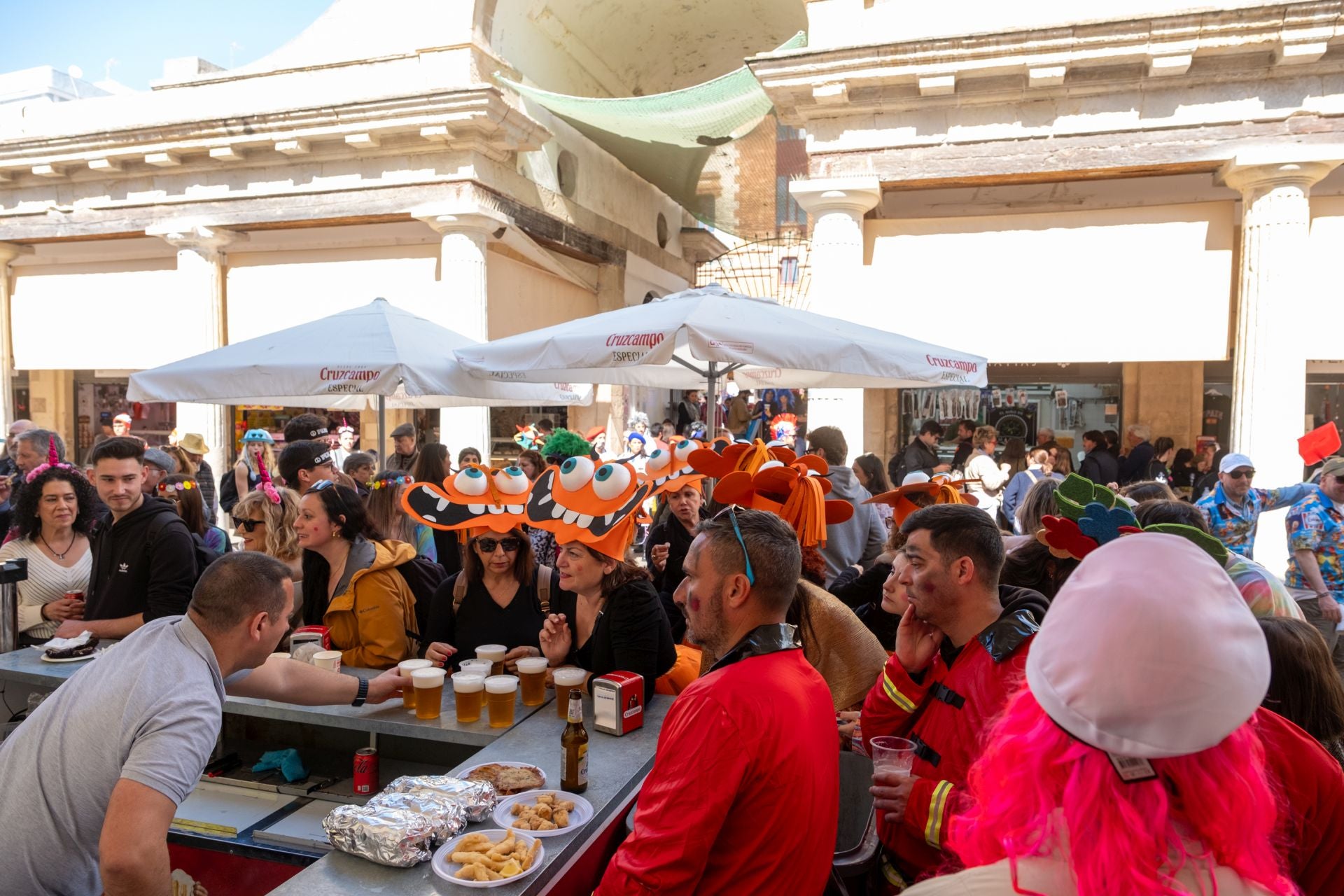 El ambiente del primer sábado de Carnaval, en imágenes