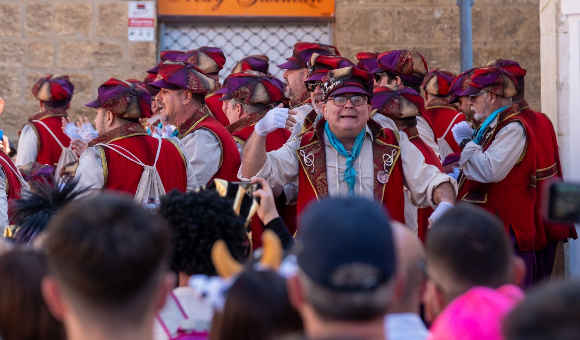 El ambiente del primer sábado de Carnaval, en imágenes