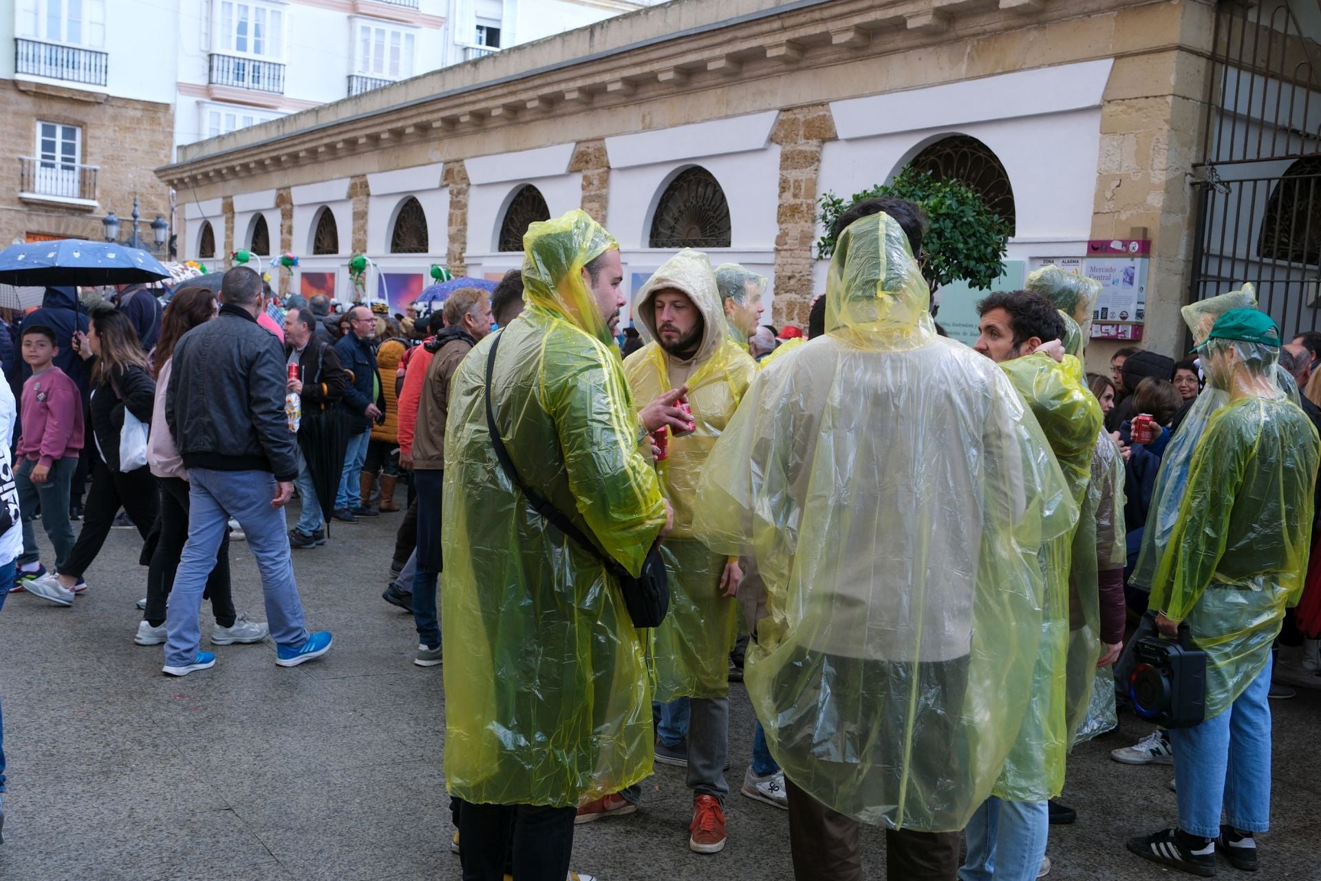 El ambiente del domingo de Carnaval, en imágenes