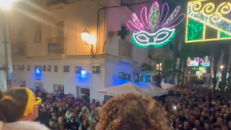 Programación oficial y previsión del tiempo para hoy viernes 7 de marzo en el Carnaval de Cádiz 2025