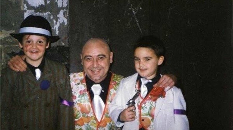 Así prepara la chirigota de La Viña el recuerdo a 'La familia Pepperoni': «Uno de los personajes más carismáticos del maestro»