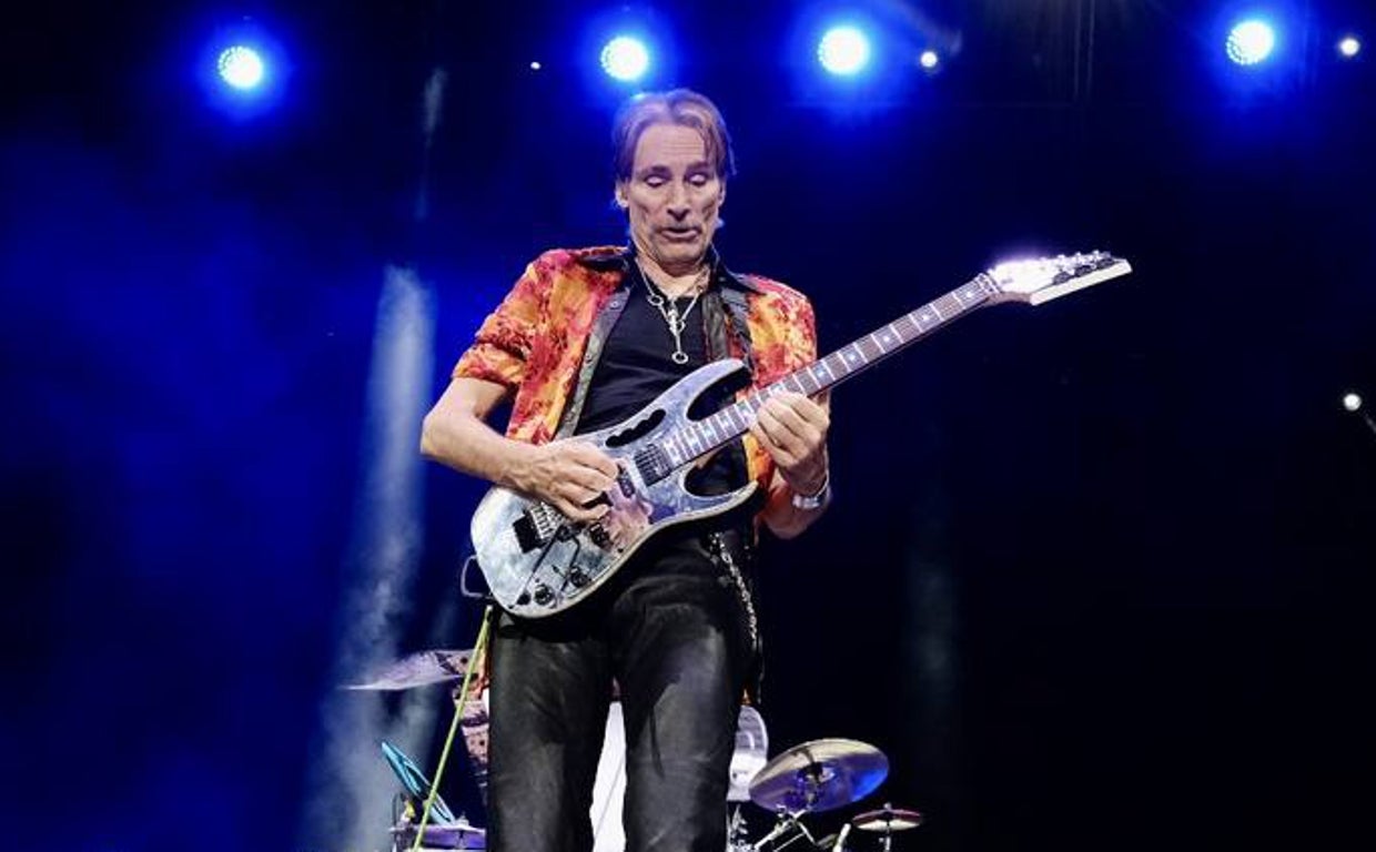 Steve Vai en Sancti Petri