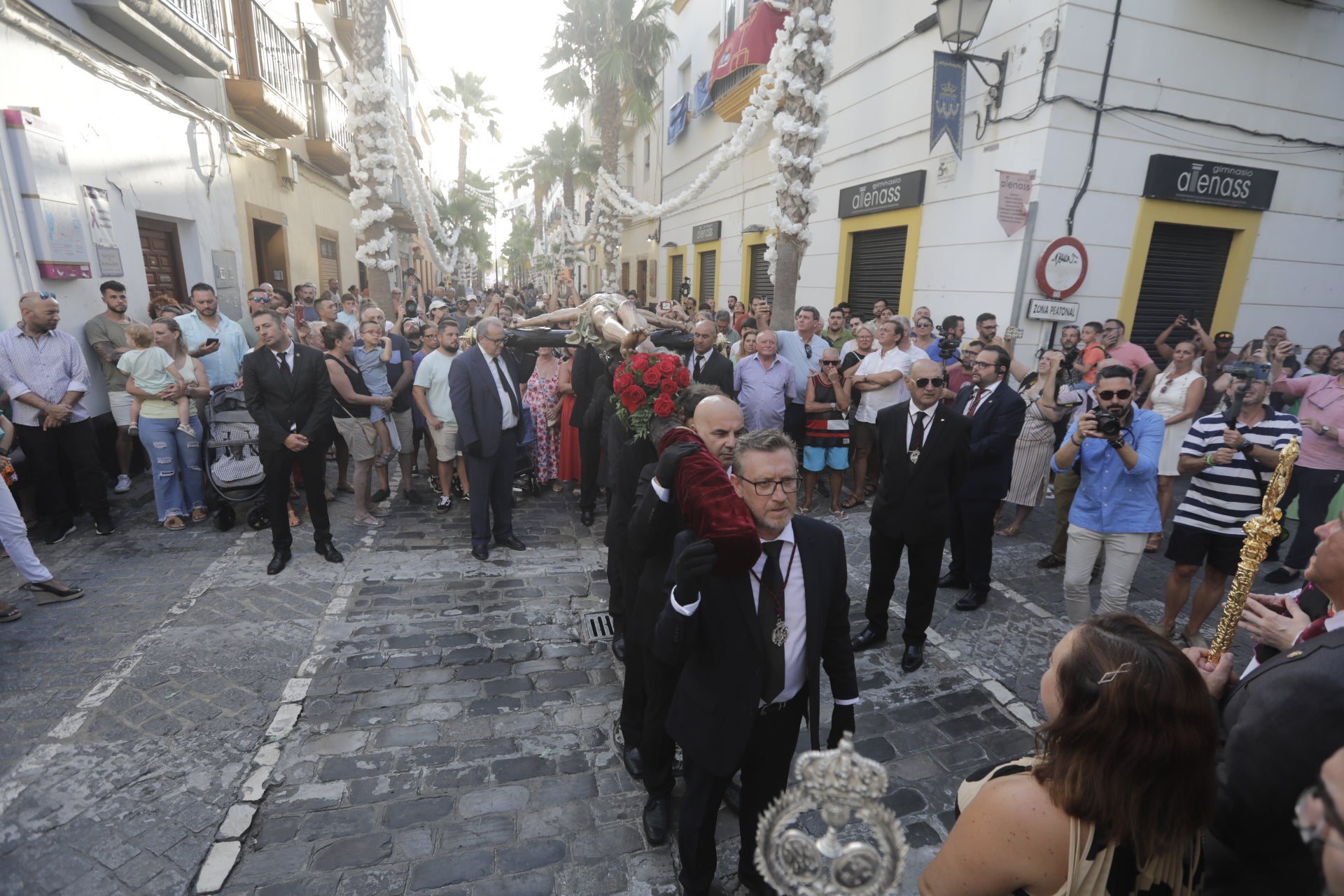 La Castrense vuelve a brillar restaurada y con sus imágenes