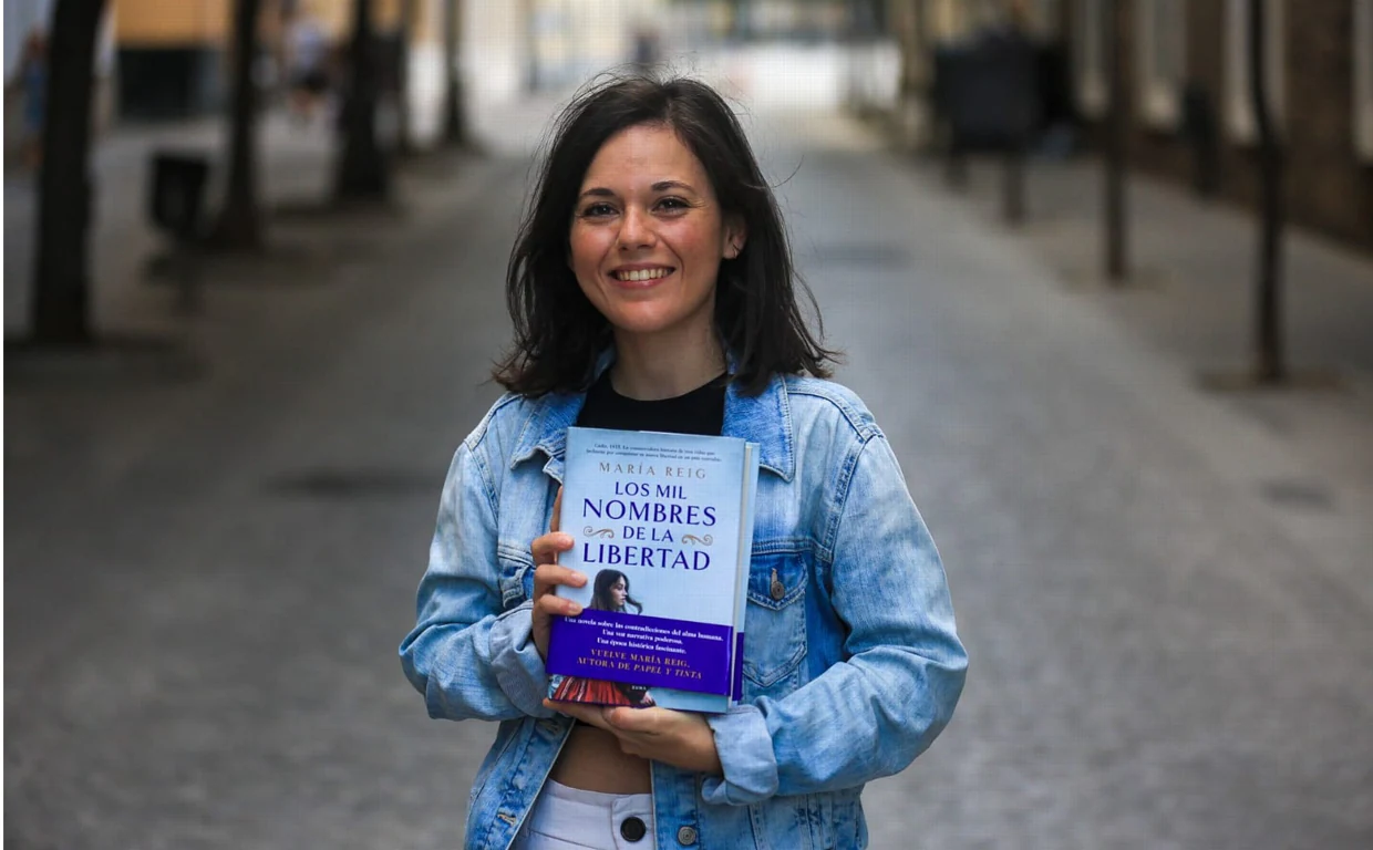 María Reig, escritora de 'Los mis nombres de la libertad' ha presentado su tercera novela en Cádiz.