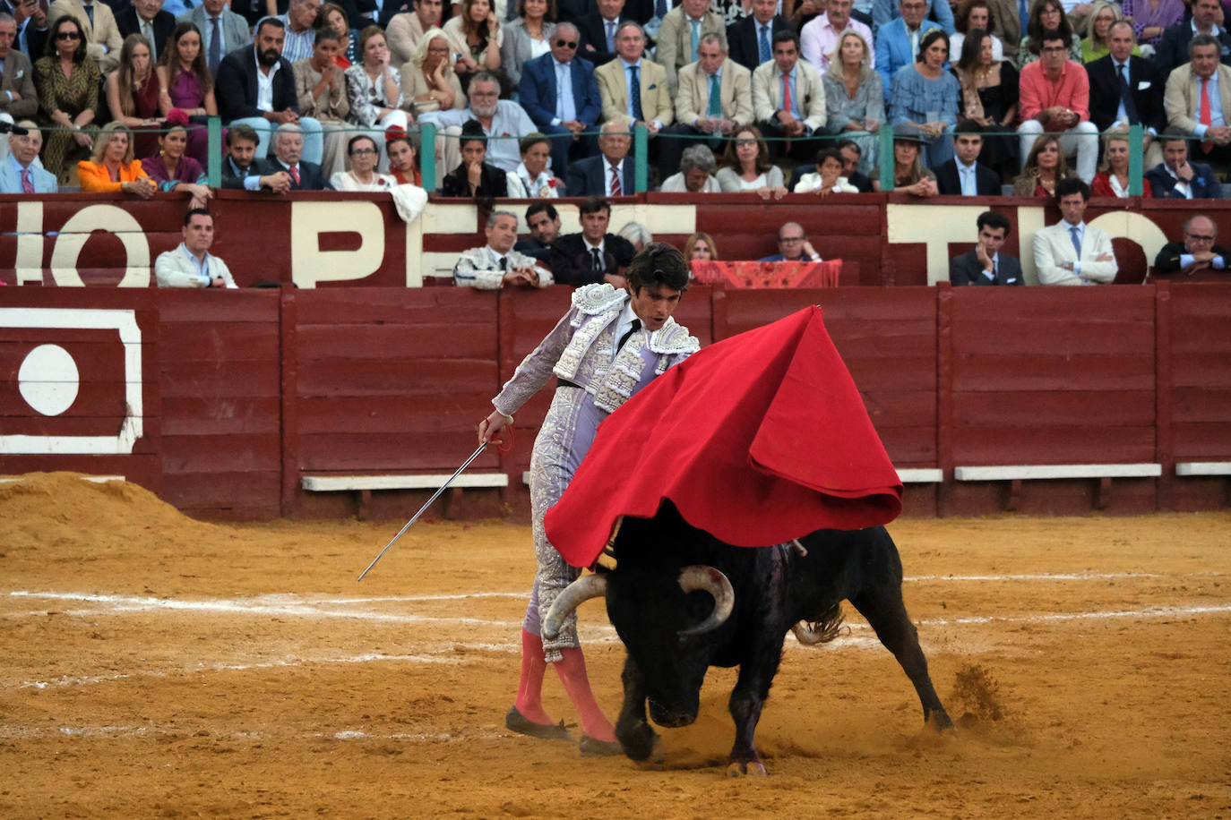 Fotos: la maravillosa faena de Morante en Jerez