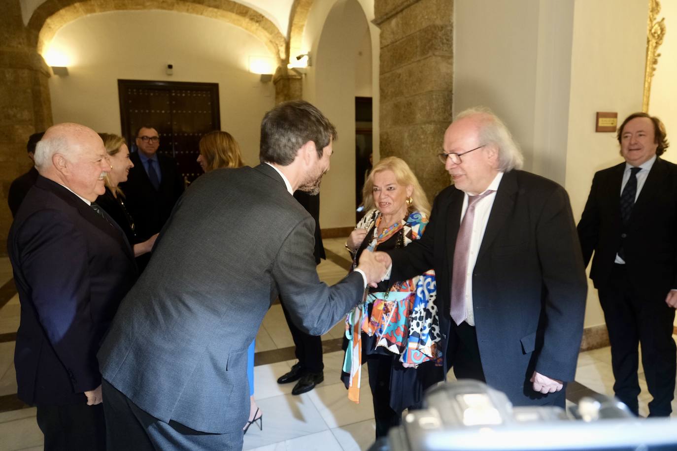 Fotos: Recepción de Ernest Urtasun a los galardonados con las Medallas al Mérito de Bellas Artes 2022