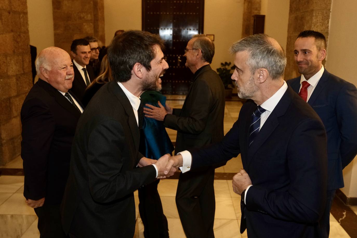 Fotos: Recepción de Ernest Urtasun a los galardonados con las Medallas al Mérito de Bellas Artes 2022