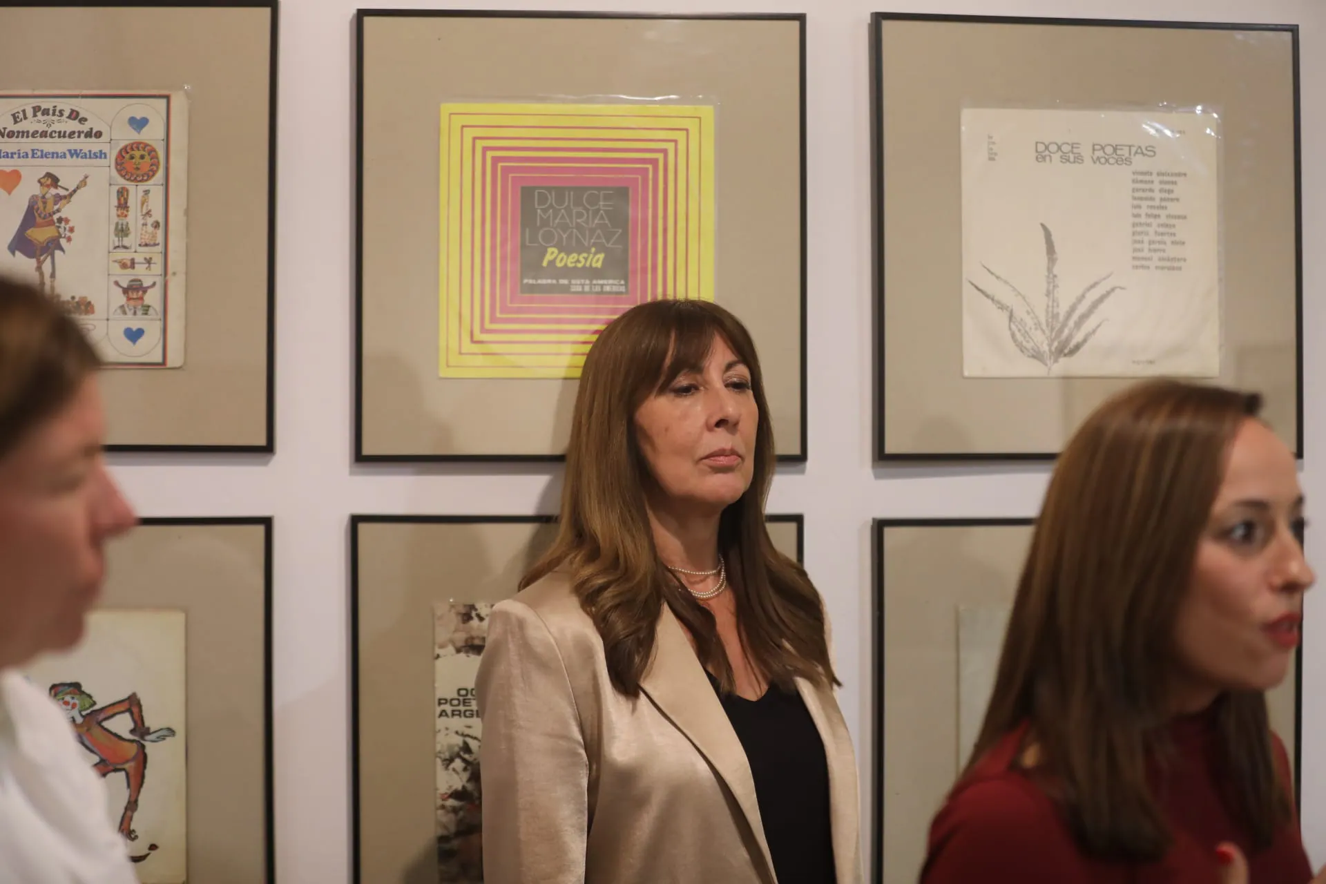 Fotos: La Fundación Cajasol inaugura la exposición “Escrito por mujeres. Escritoras del Siglo XX en español”