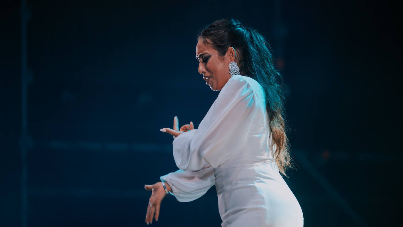 Fotos: Rancapino Chico y María Terremoto regalan su duende en Jerez