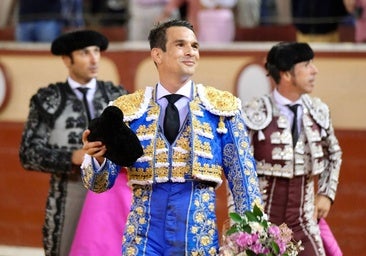 La faena de Manzanares al quinto toro de la tarde en la Plaza de El Puerto, la mejor de la temporada en la provincia de Cádiz