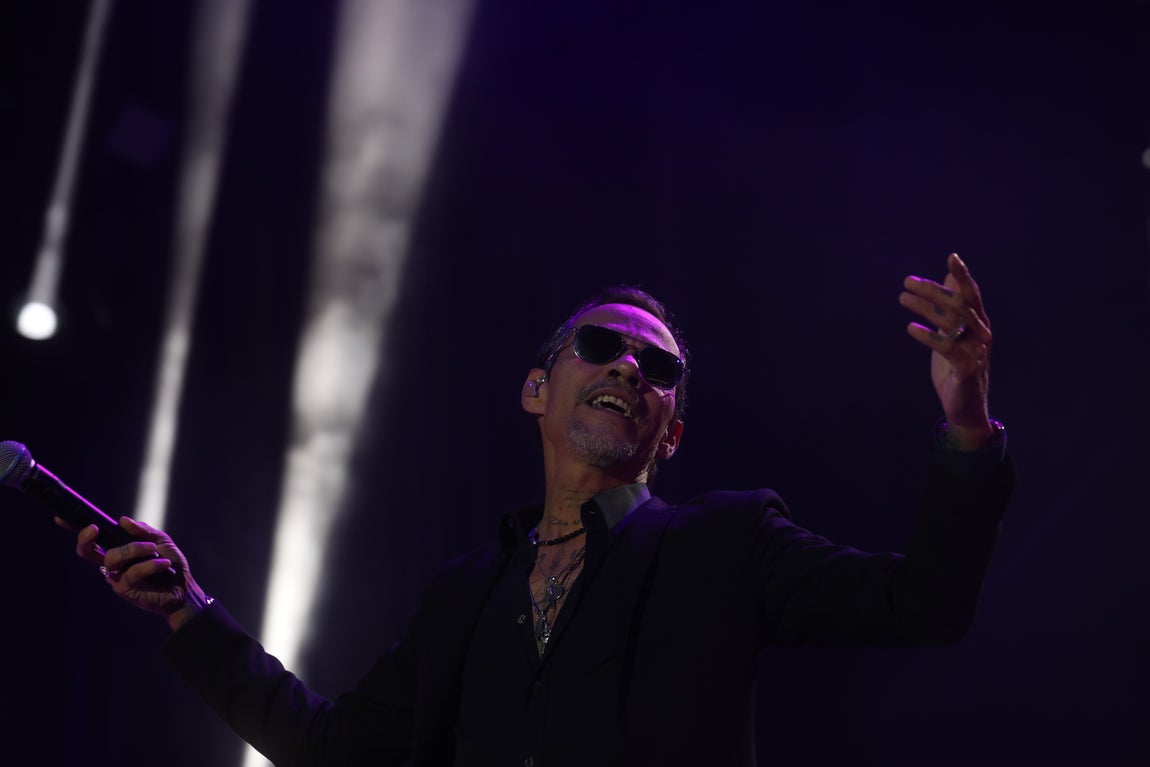 Marc Anthony sigue la estela de JLo en Cádiz