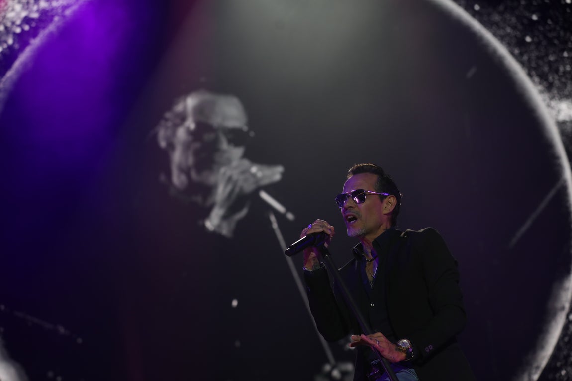 Marc Anthony sigue la estela de JLo en Cádiz