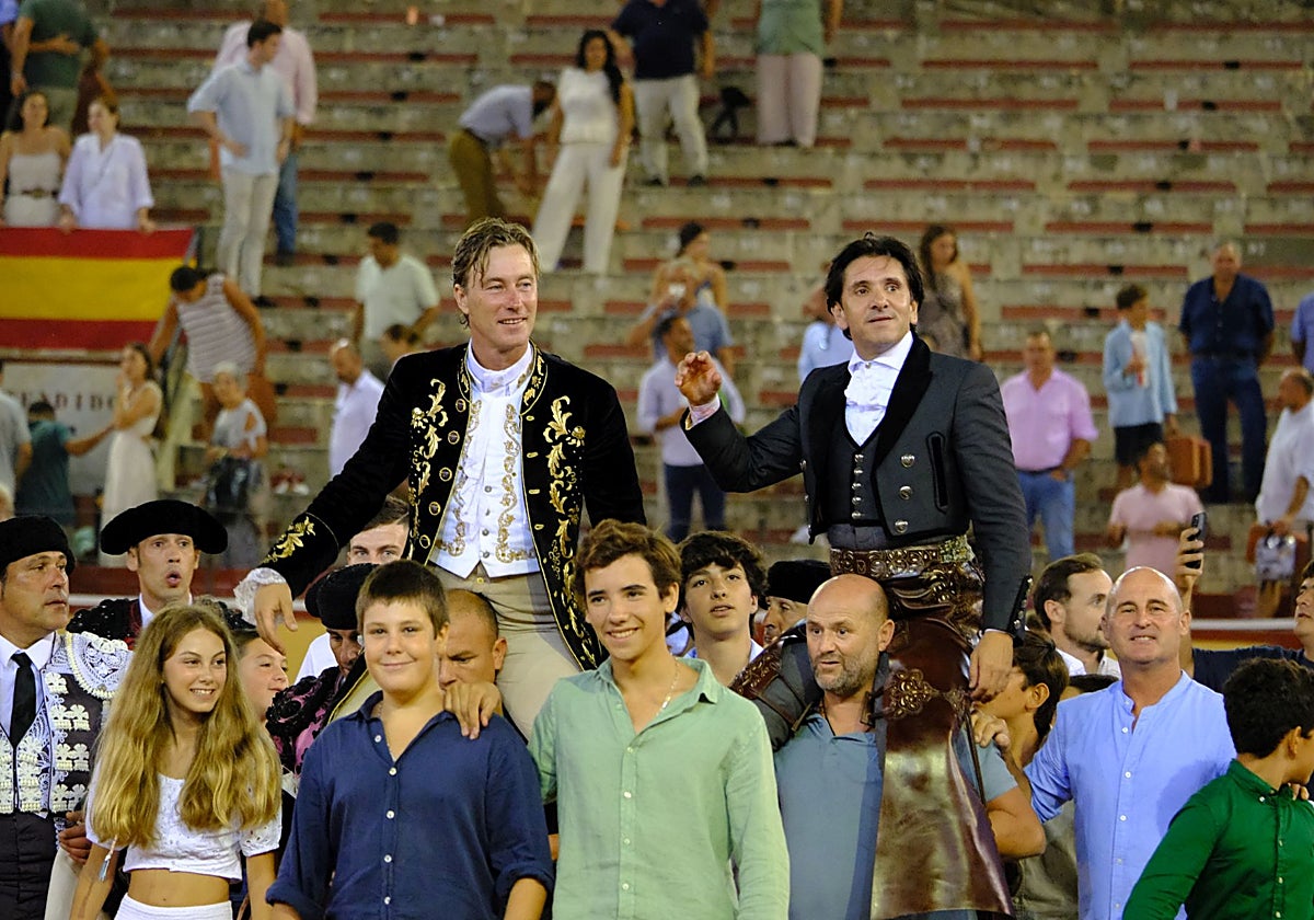 Entretenida corrida de rejones en El Puerto en la que Diego Ventura y Rui Fernandes salieron a hombros