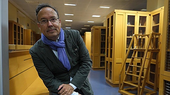 Juan Arnau, astrofísico y filósofo: «La actualidad política es una telenovela»