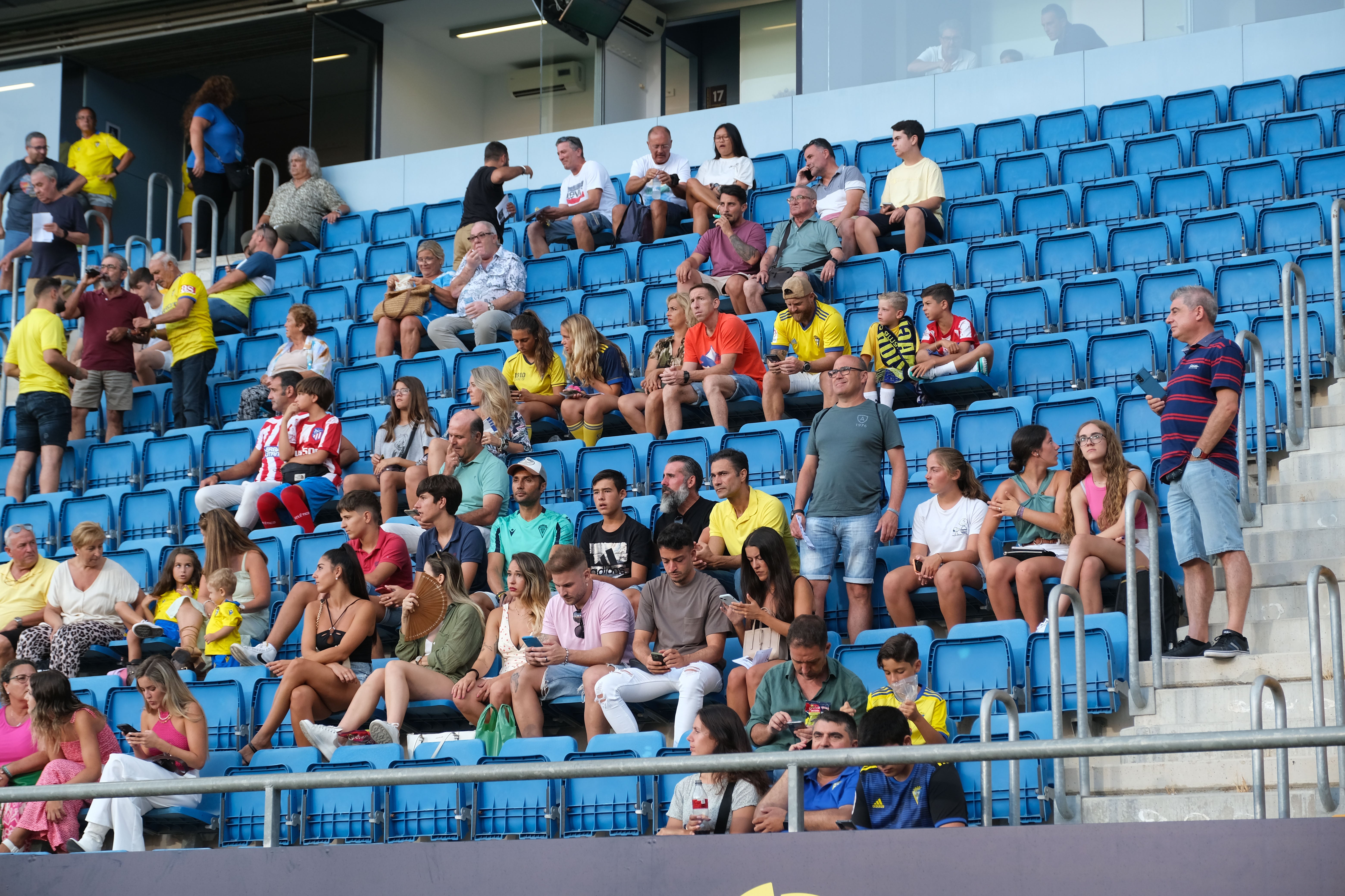 ¿Has estado en el Trofeo Carranza? Búscate en las gradas