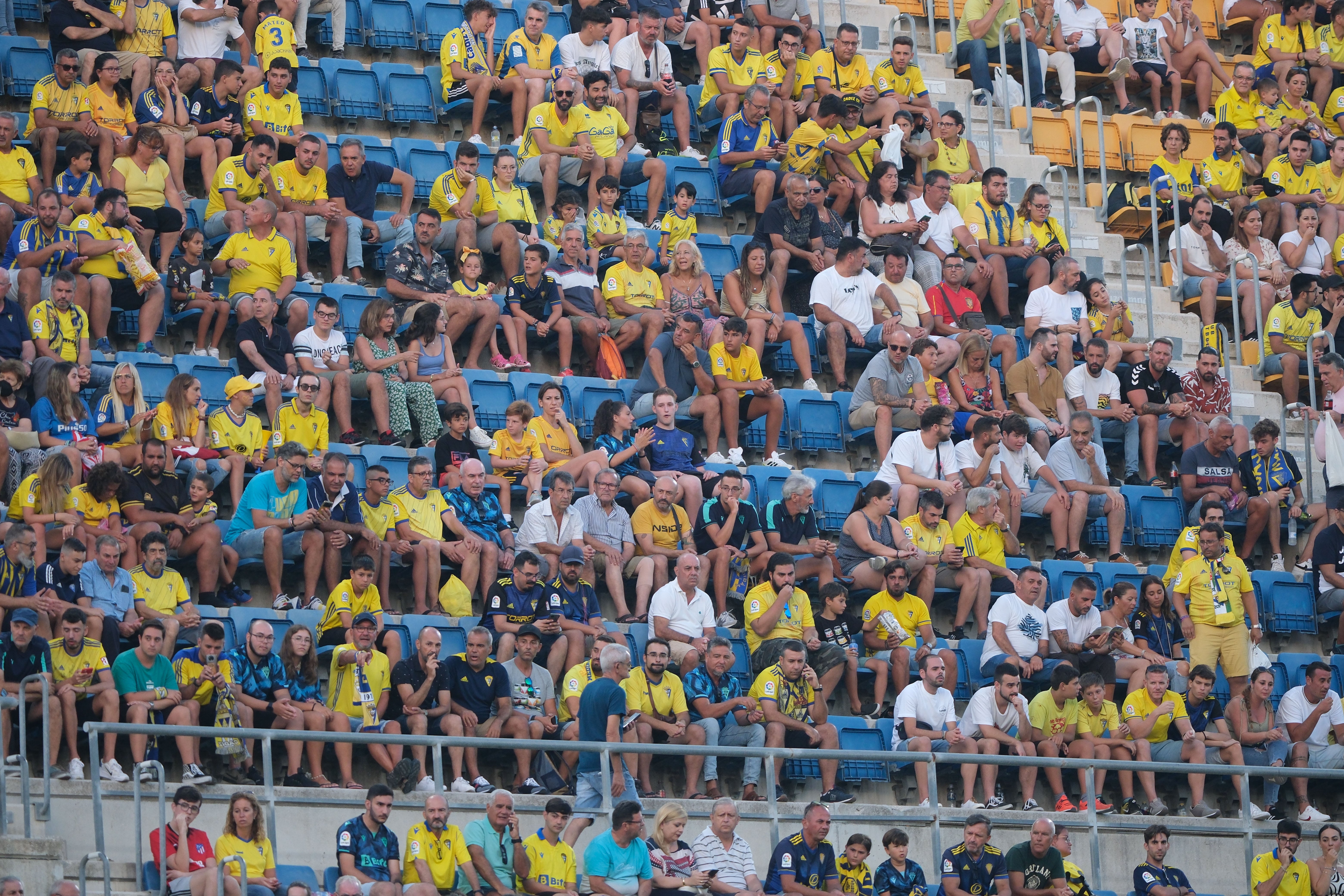 ¿Has estado en el Trofeo Carranza? Búscate en las gradas