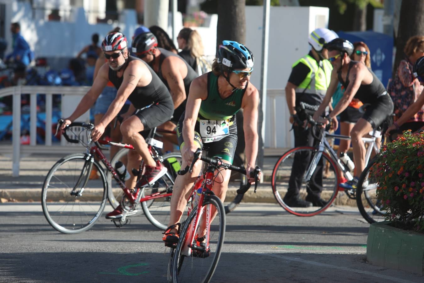 Búscate en el XXV Triatlón Villa de Rota 2022