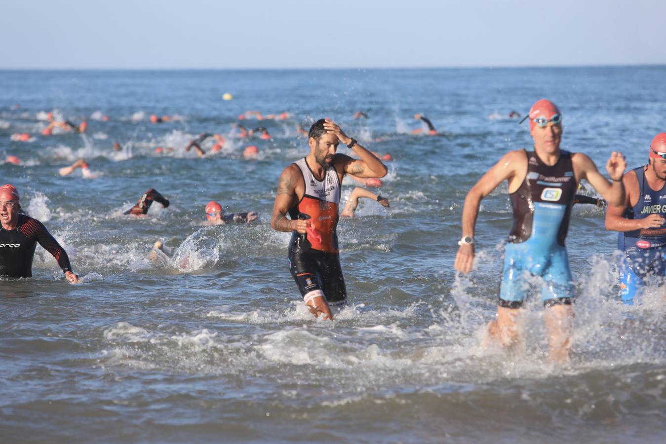 Búscate en el XXV Triatlón Villa de Rota 2022