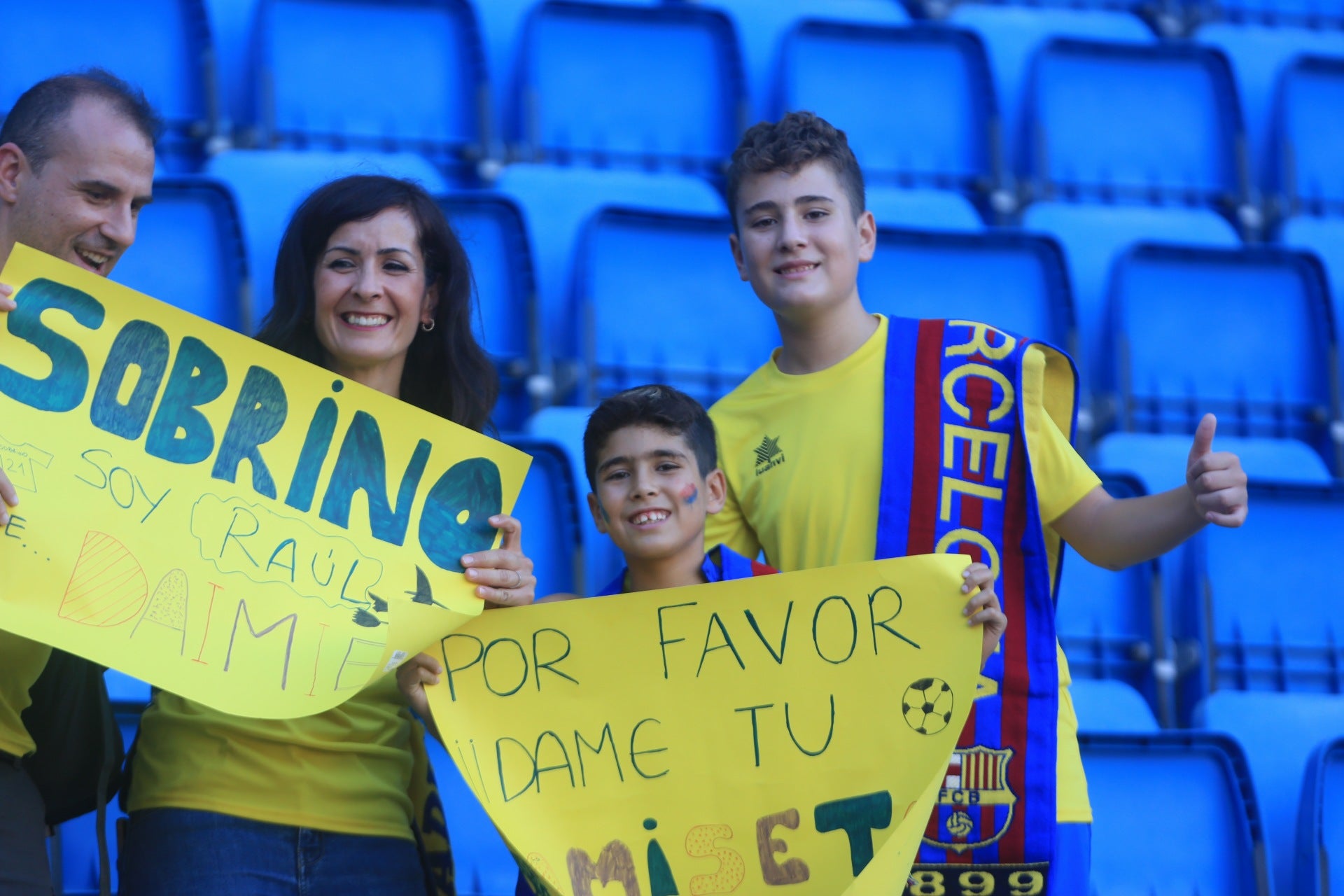 Búscate en el partido Cádiz CF - Barcelona