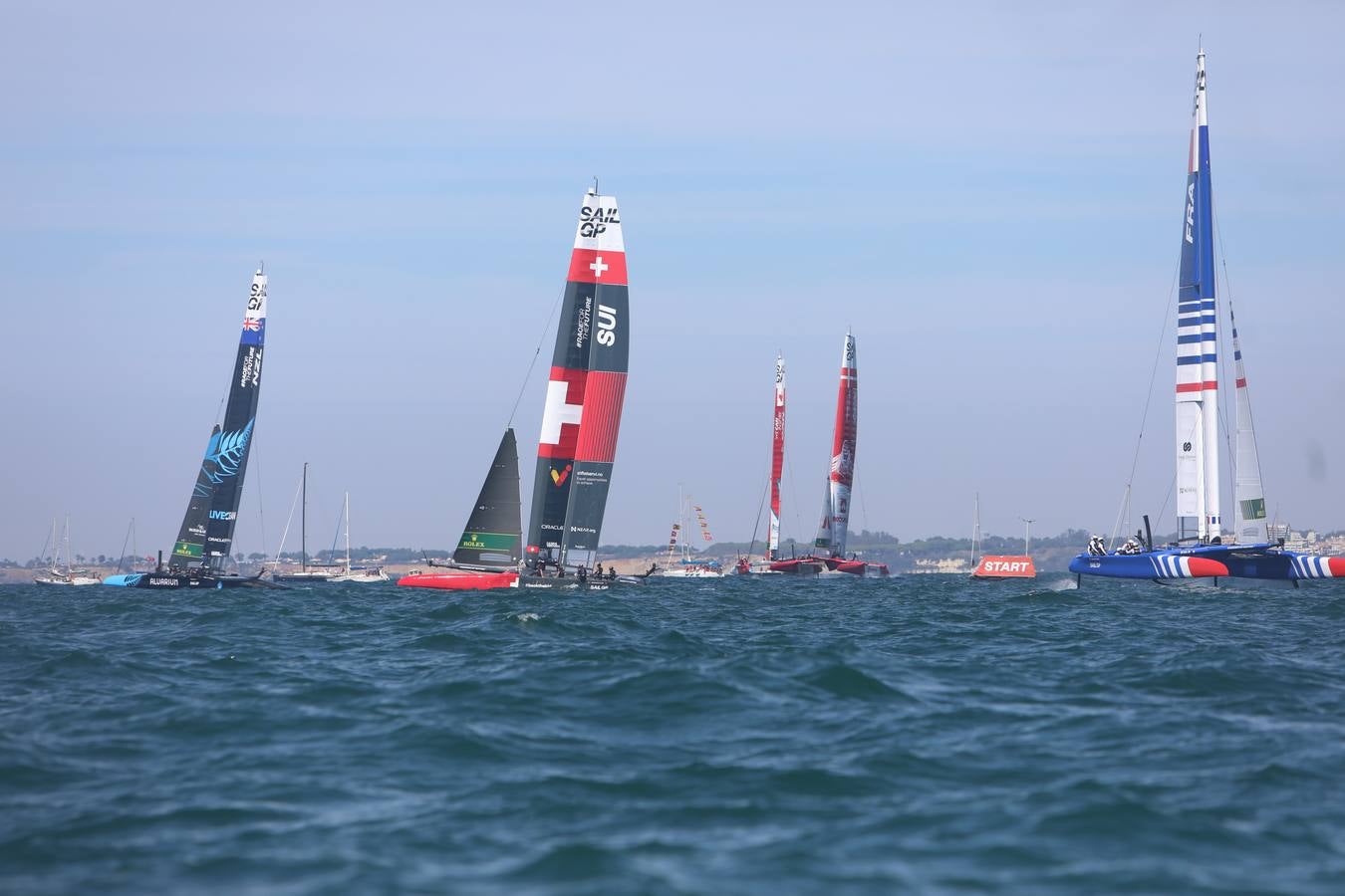 Disfruta de las mejores imágenes del primer día de SailGP en Cádiz