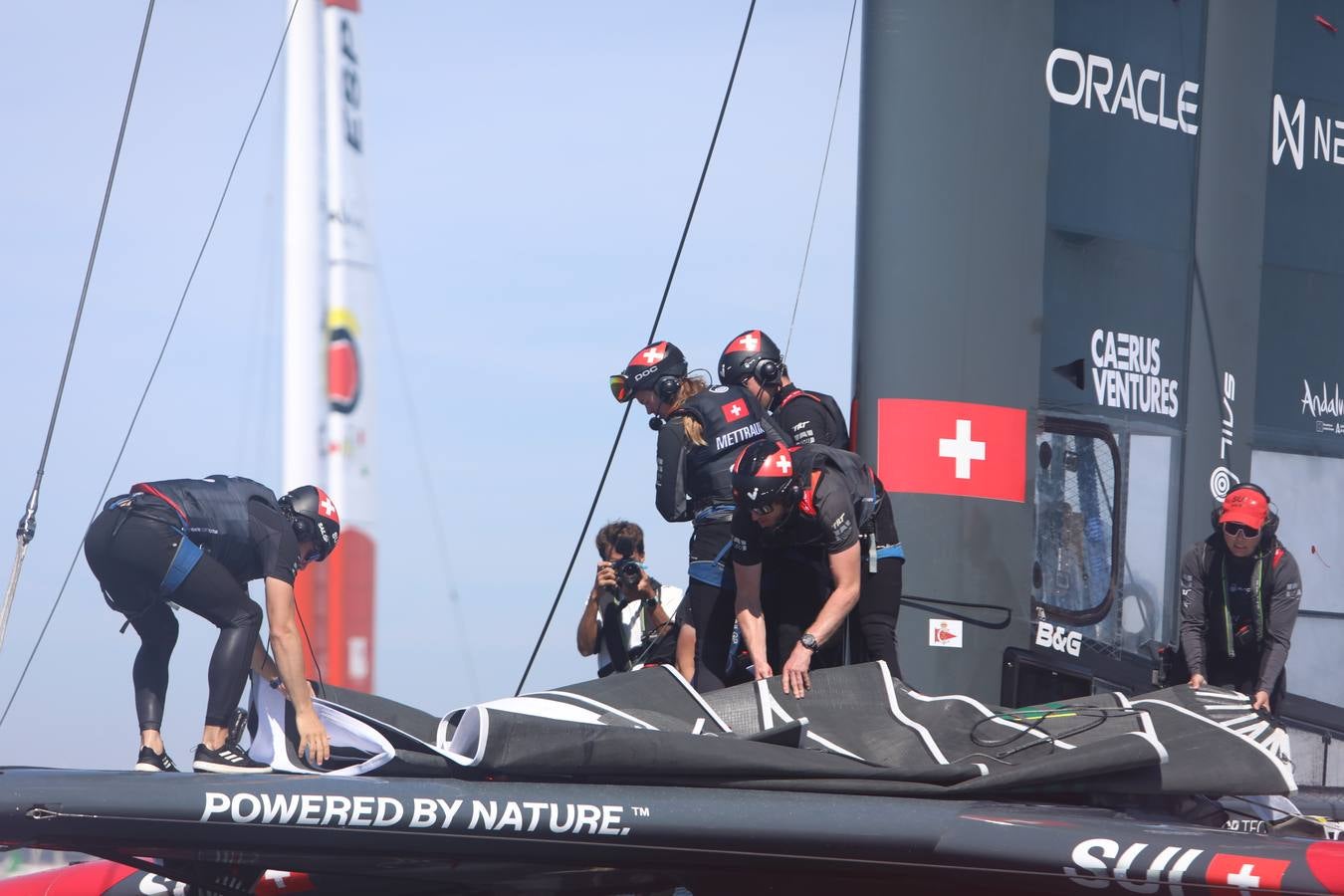 Disfruta de las mejores imágenes del primer día de SailGP en Cádiz