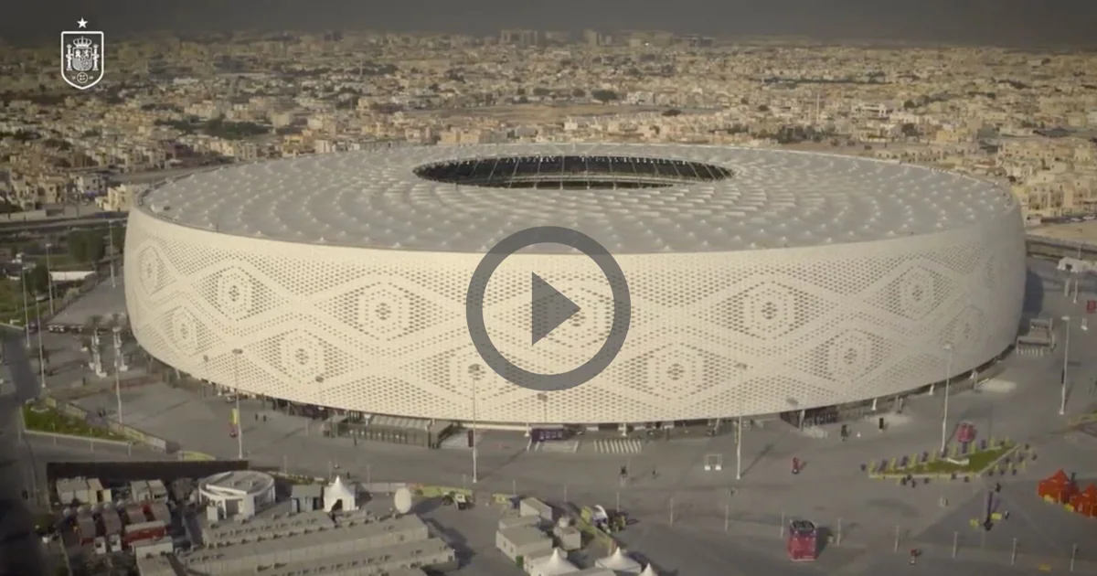 Así es el interior del estadio Al Thumama donde España juega hoy su primer partido del Mundial