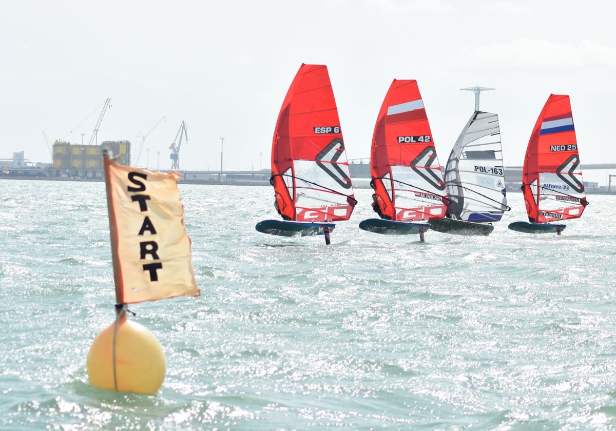 Este miércoles se pone en marcha la competición en la Bahía de Cádiz.