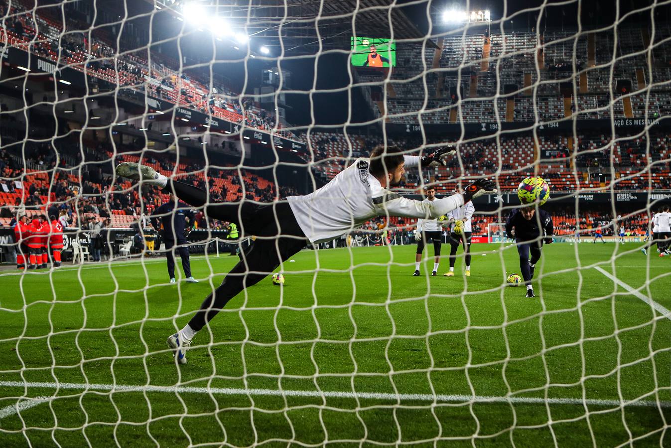 Fotos: El encuentro Valencia-Cádiz, en imágenes