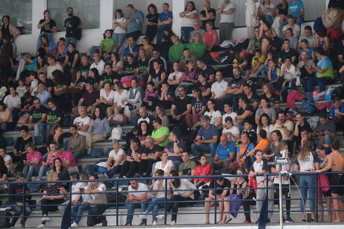 Fotos: Ambiente de gala en el campeonato andaluz de natación que se celebra en Cádiz