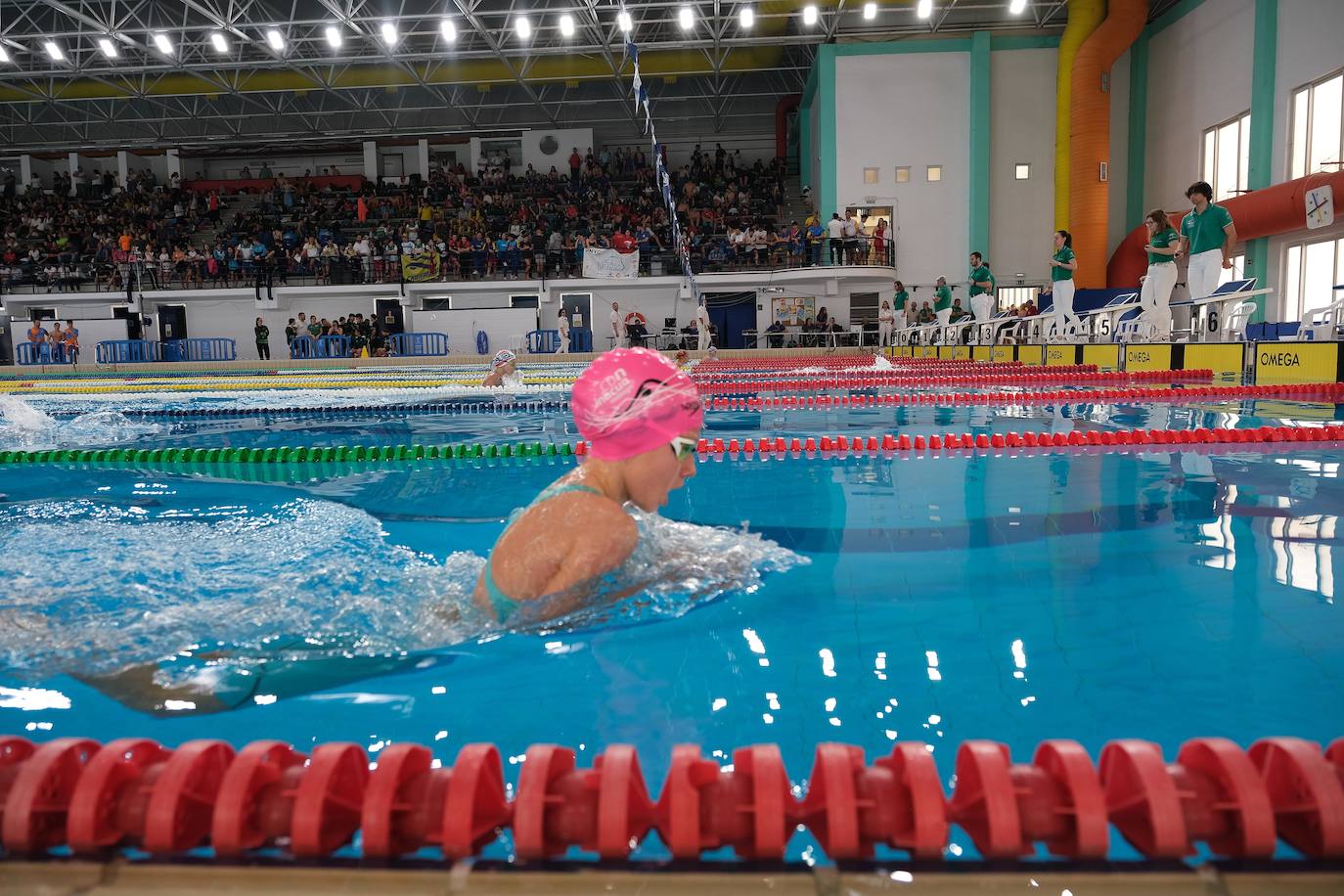 Fotos: Ambiente de gala en el campeonato andaluz de natación que se celebra en Cádiz