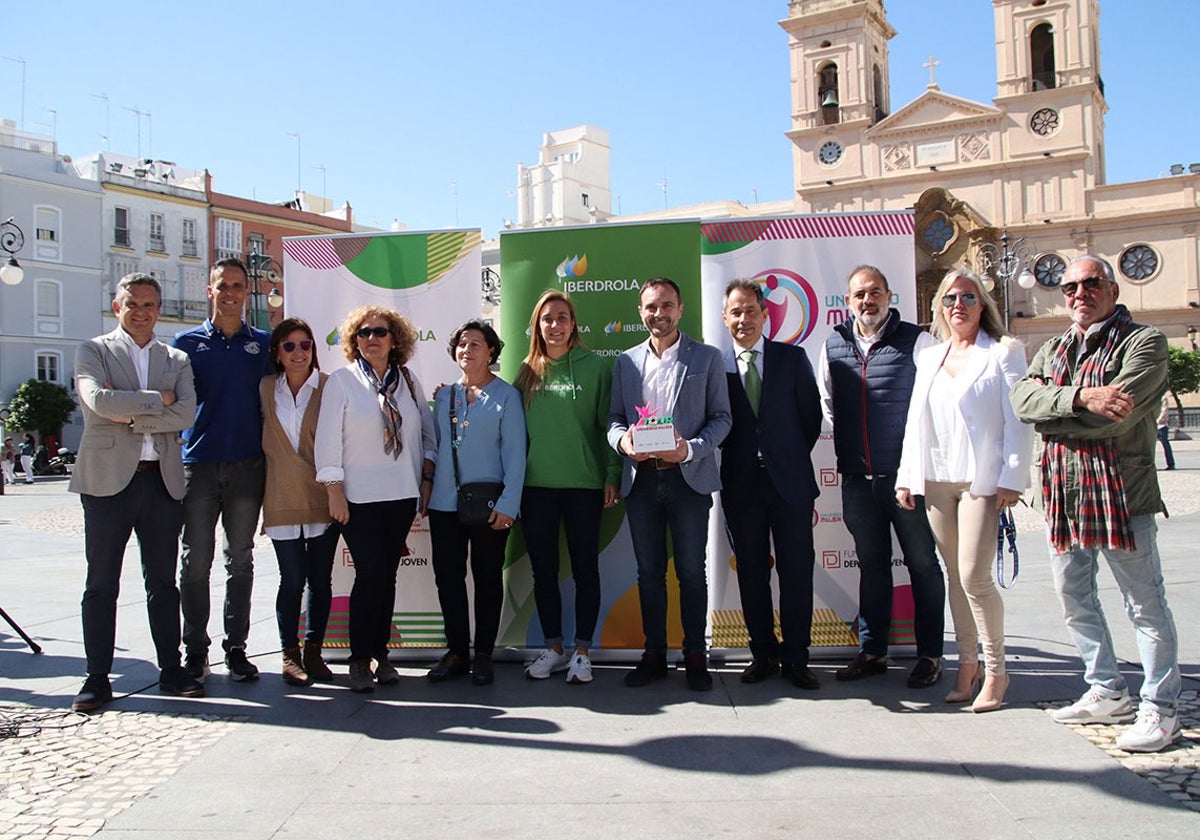 Acto de presentación de la cita.