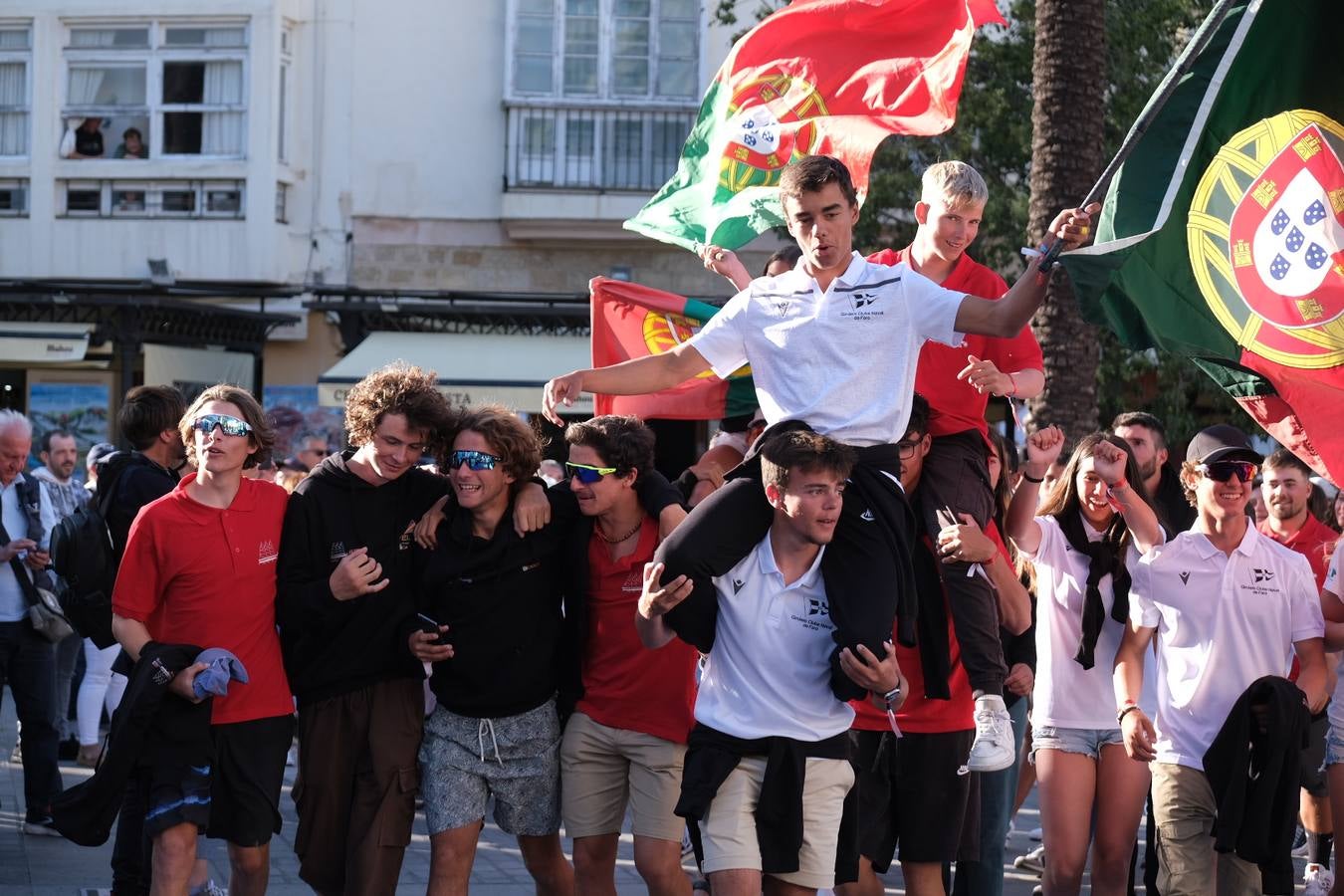 Fotos: Desfile de banderas del Campeonato de Europa de ILCA 4