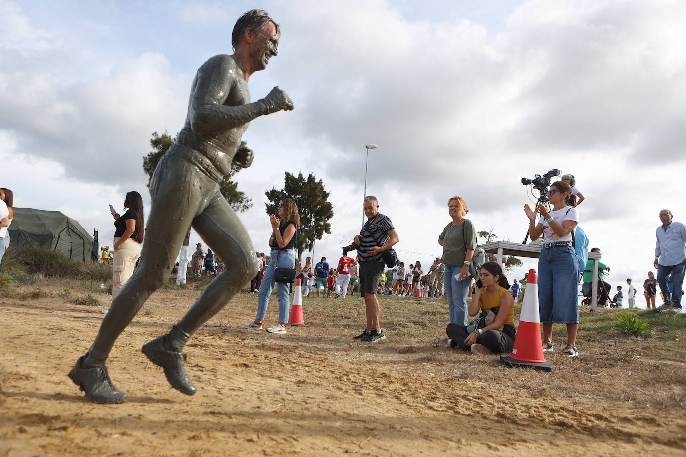 Las fotografías de la carrera Fan Pin Race de San Fernando (II)
