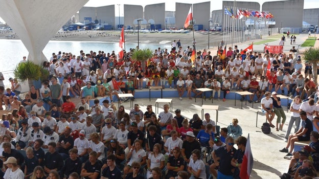 La ceremonia de apertura se celebró en Puerto Sherry, El Puerto de Santa María.