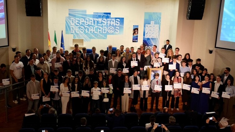 La Diputación de Cádiz premia a 79 deportistas de la provincia gaditana