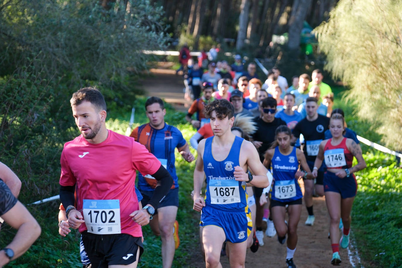 El XXXV Cross San Sebastián se celebra con éxito en un nuevo lugar
